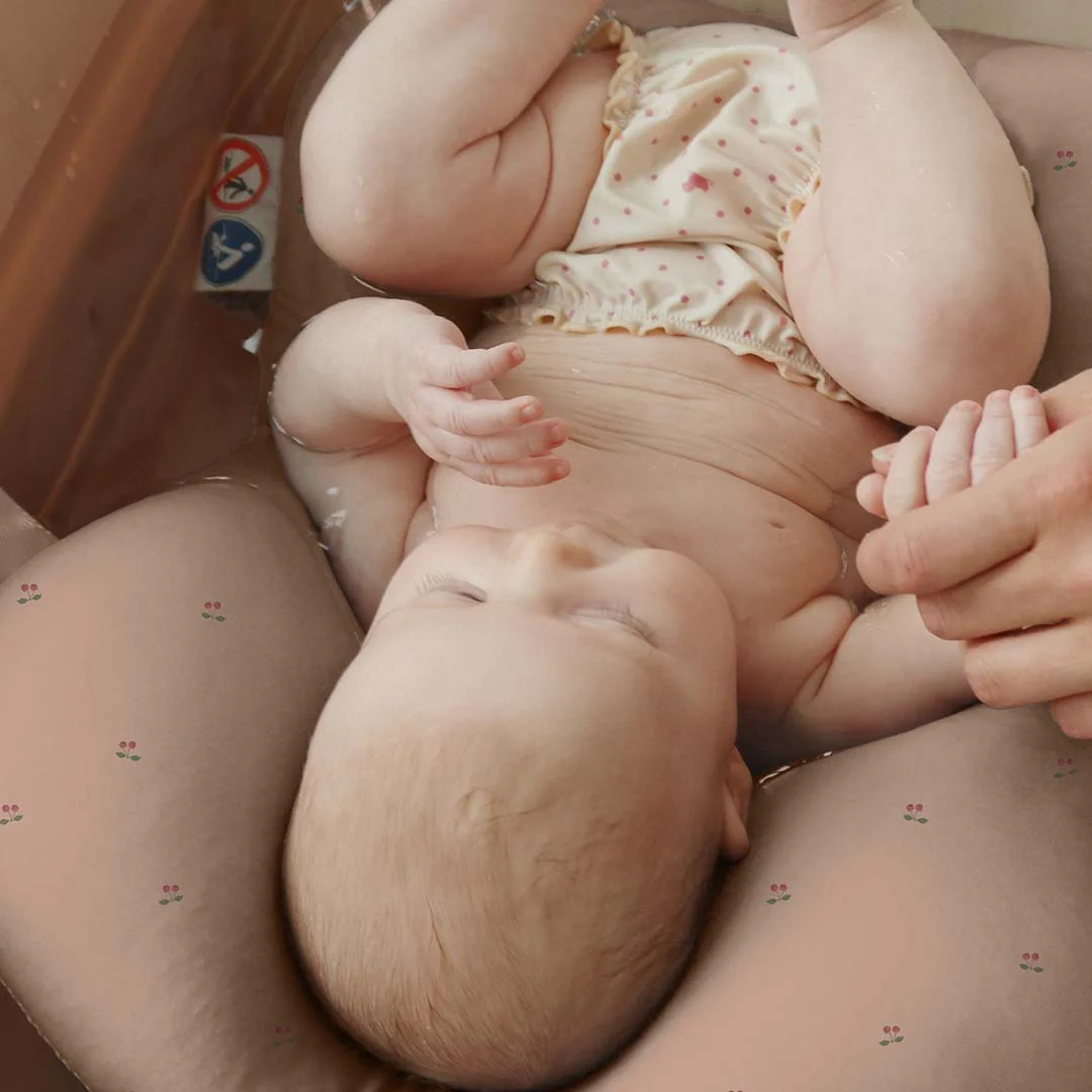 konge sløjd opvouwbaar babybadje met kussen - blush - Image 3