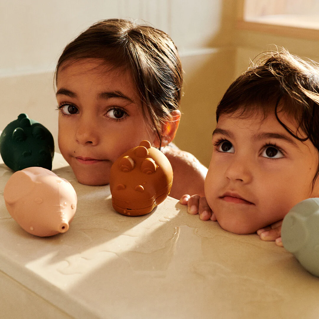 liewood badspeelgoed carolina - dove blue multi mix - 4st - Image 3