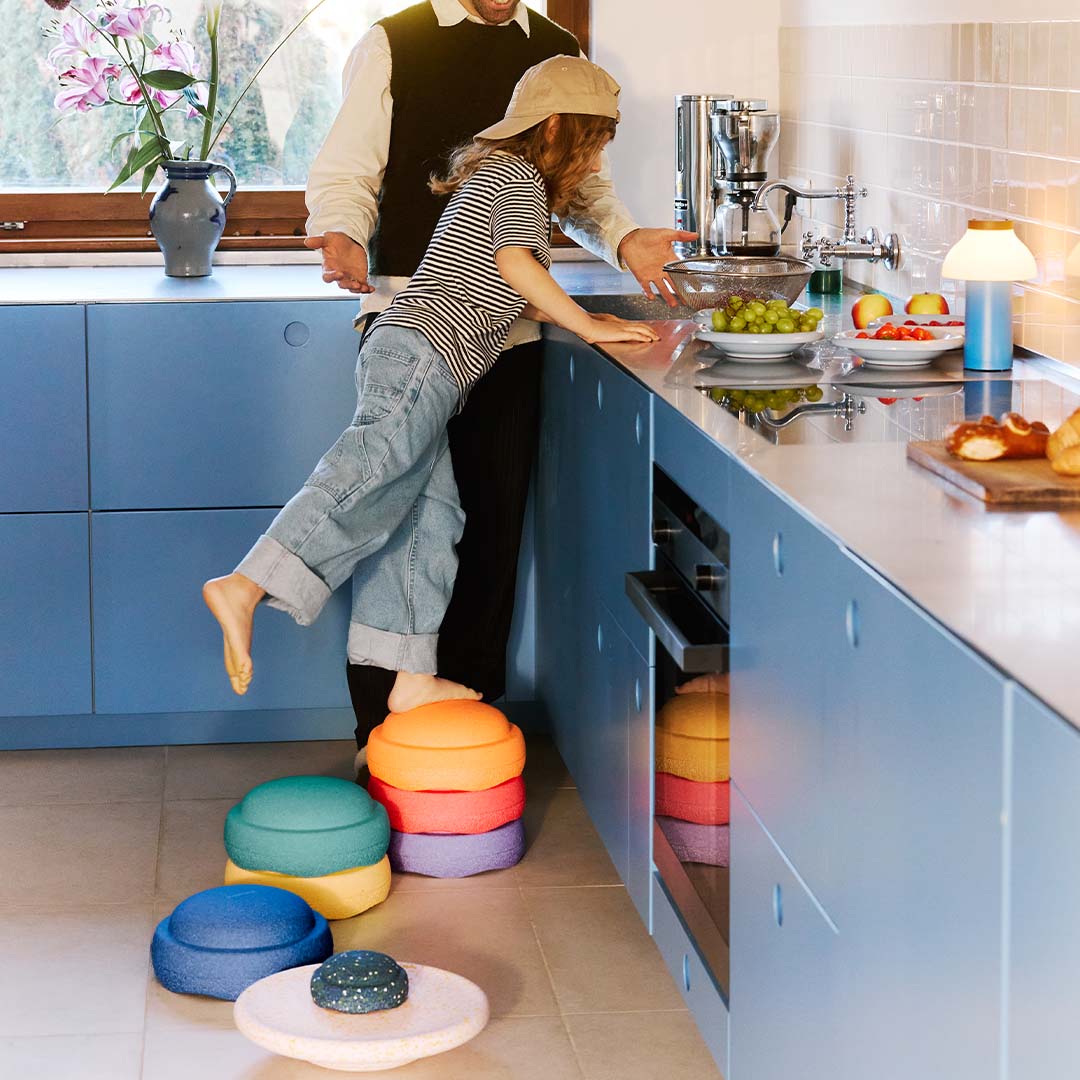 stapelstein rainbow met petal balance board - classic + gratis mini - Image 4